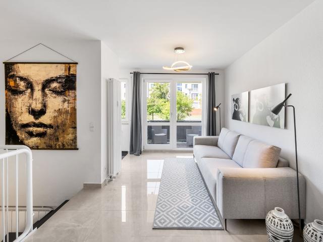 Exklusives Maisonette Appartement in Potsdam mit Sonnenbalkon und Tiefgaragenstellplatz, Potsdam Amsterdam Apartments for Rent
