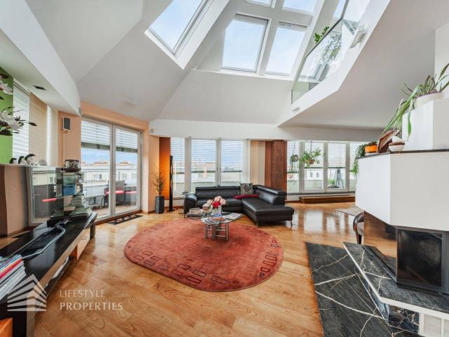 Luxuriöses Maisonette Penthouse mit Privatgarage & hochwertiger Vollausstattung, Nähe Augarten