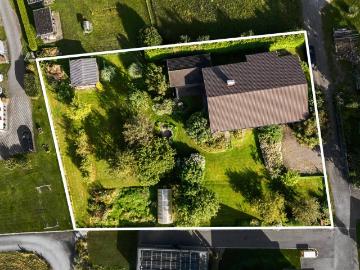 Exklusives Anwesen mit Sanierungspotenzial – gestalten Sie Ihr Traumhaus!
