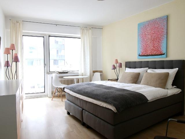 Exklusives Apartment mit Balkon im Kölner Zentrum – zeitwohnen.de