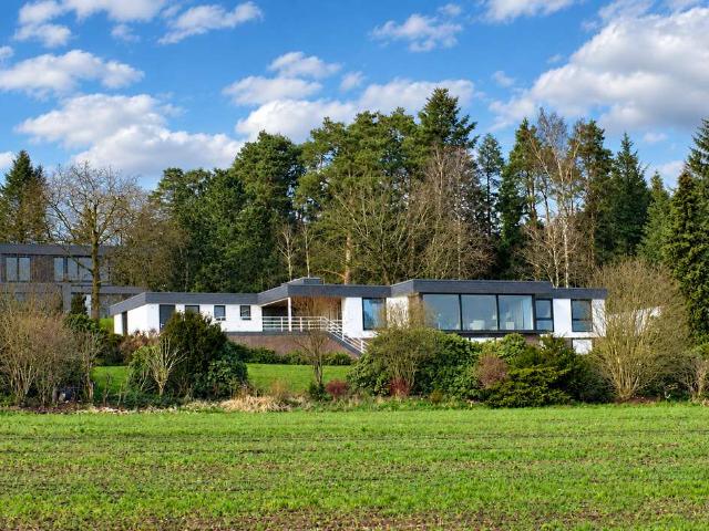 Exklusives Architektenhaus in traumhafter Villenlage Wohnen mit Weitblick in der Nordheide