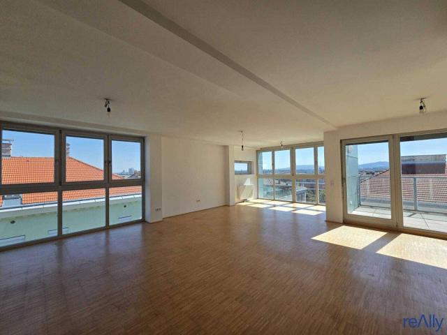 EXKLUSIVES DACHGESCHOSS REFUGIUM: Über 100 m² Penthouse Feeling mit Sonnenterrasse direkt an der U3!