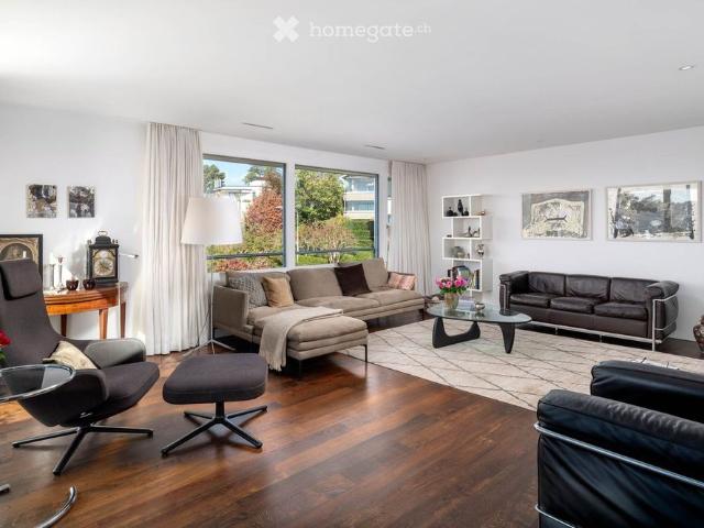 Exklusives Doppeleinfamilienhaus mit Panoramablick auf See, Alpen und Stadt