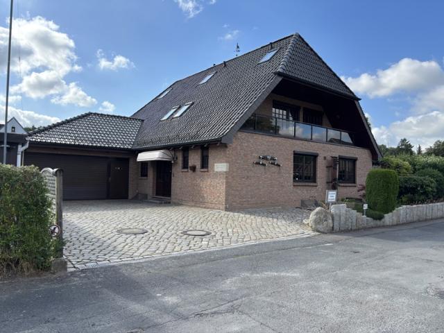 Exklusives EFH m. Einliegerwohnung in Vegesack Auch als Anlage geeignet