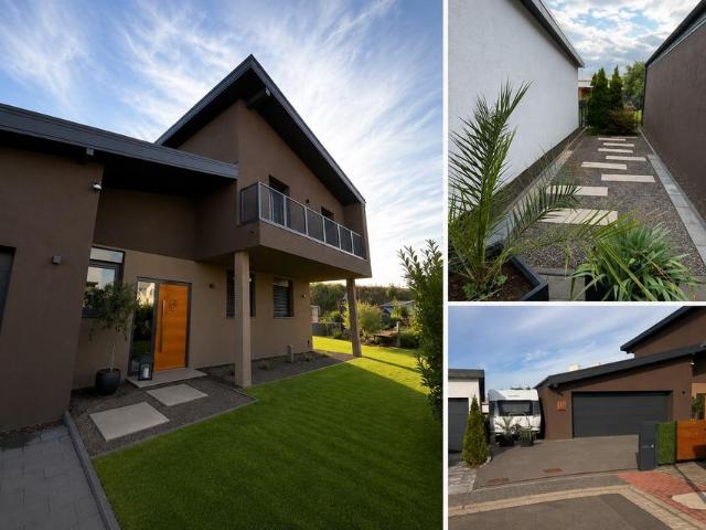 Exklusives EFHArchitektenhaus m. Smart Home, Pool, Sauna, Garten