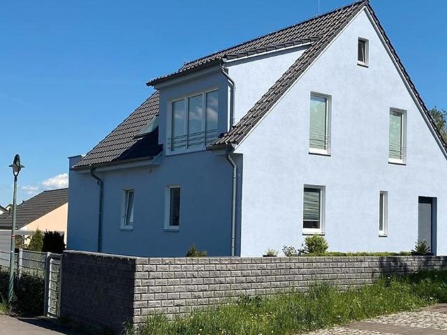Exklusives Einfamilienhaus Dresdens mit Einliegerwohnung