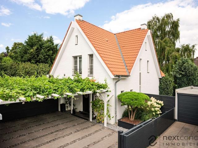 Exklusives Einfamilienhaus mit Kinoraum, Fitnessbereich & hochwertiger Ausstattung