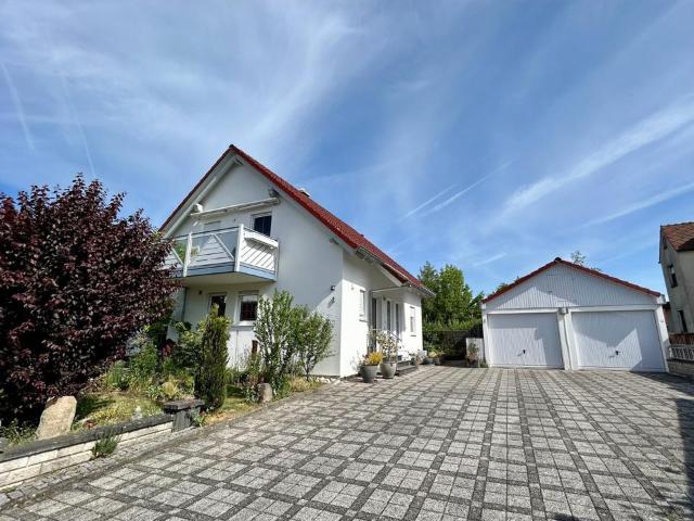 Exklusives Einfamilienhaus mit hochwertiger Ausstattung!