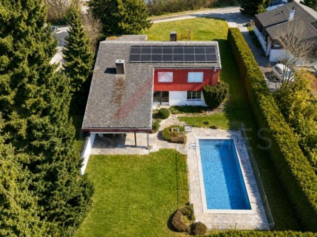 Exklusives Einfamilienhaus mit Pool, Sauna, Seesicht und 1'443 m² Grundstück in Gerolfingen