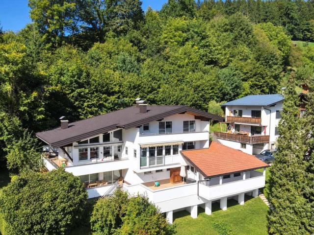 Exklusives Einfamilienhaus mit traumhaftem Bergblick in Brixlegg