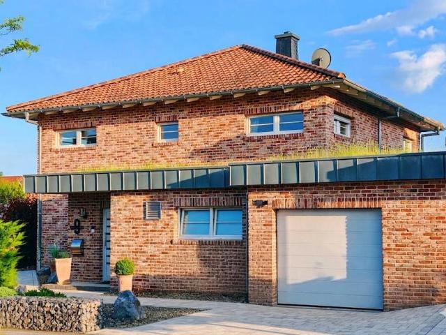 Exklusives energieeffizientes Einfamilienhaus