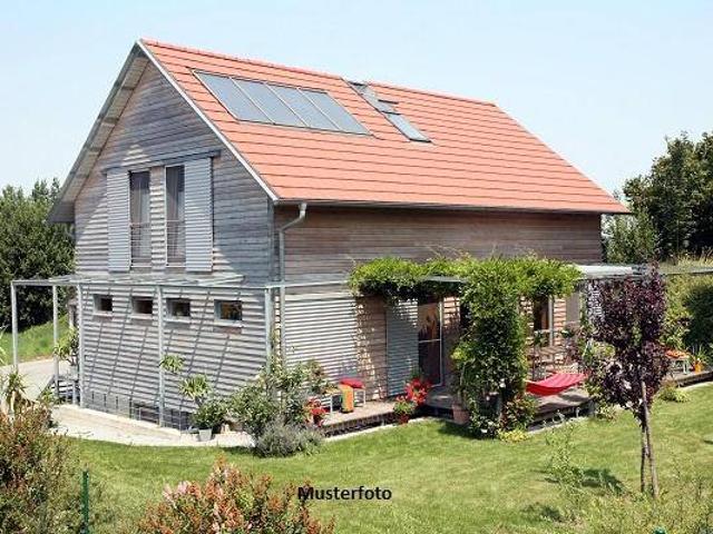 Exklusives Feriendomizil mit großzügigem Wohnhaus, Sauna & Doppelgarage
