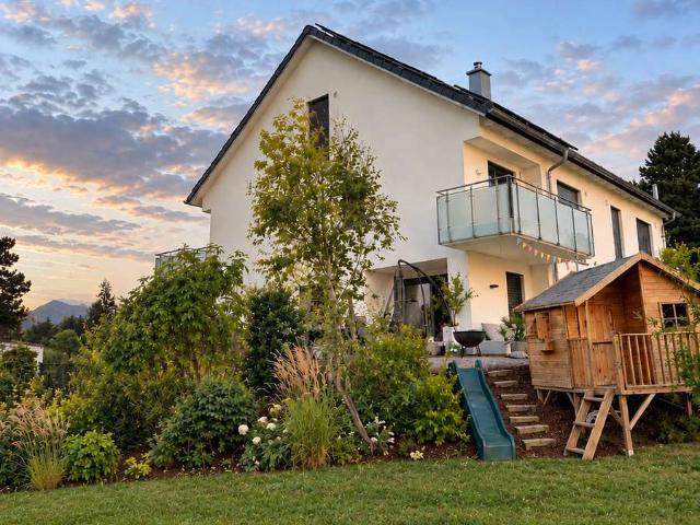 Exklusives Haus in Freiburg Kappel | 186 m² | 6 Zimmer | Garten | Panoramablick | A