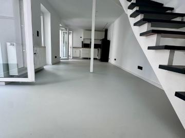 Exklusives Hinterhof Loft mit Garten, Terrasse & Galerie | Erstbezug | Flingern