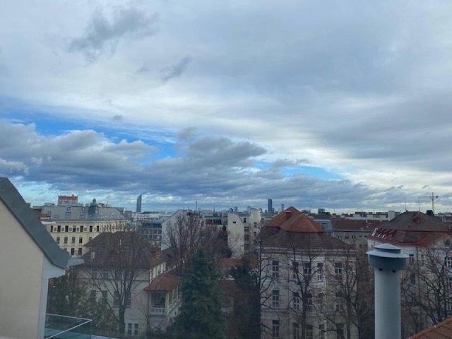 Exklusives Penthouse mit 2 Terrassen und hochwertiger Ausstattung in Top Lage Wien 1090!