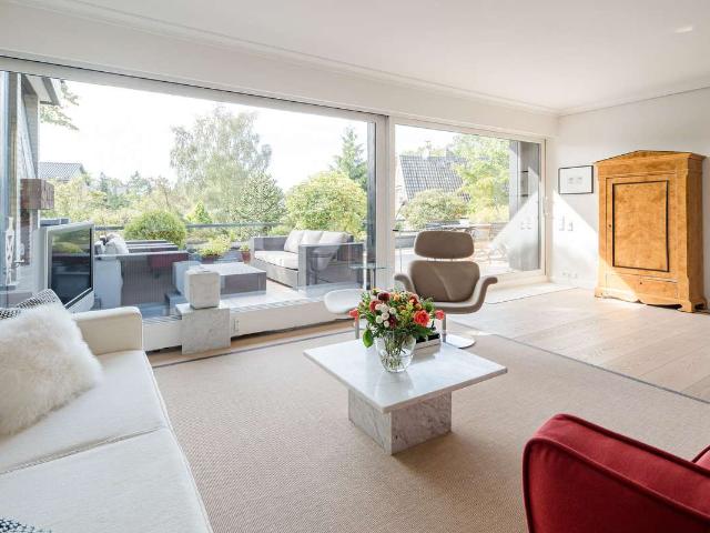 Exklusives Penthouse mit 4,5 Zimmern in Hamburg Nienstedten