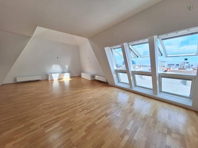 Exklusives Penthouse mit Dachterrasse und Blick am Stephansdom