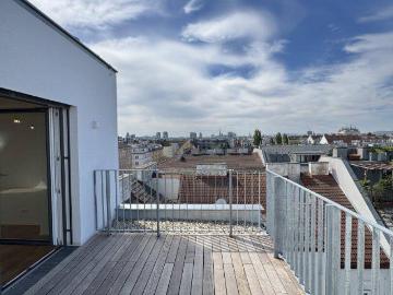 Exklusives Penthouse mit Terrasse in Toplage – moderner Erstbezug nahe Augarten!