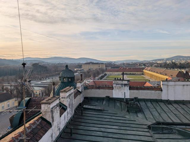 Provisionsfrei! Exklusives Penthouse mit unverbaubarem Schönbrunn Blick für Visionäre