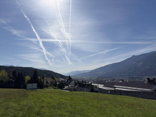 EXKLUSIVES PENTHOUSE MIT XXL SONNENTERRASSE – TRAUMHAFTER AUSBLICK, SONNE UND STILVOLLE ELEGANZ!
