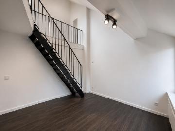 Exklusives Studio Apartment mit Empore – Erstbezug nach hochwertiger Sanierung! – Fohrer Select Immobilien