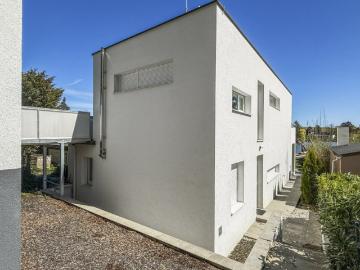 Exklusives Seehaus mit eigenem Ufer am Pöttschinger See
