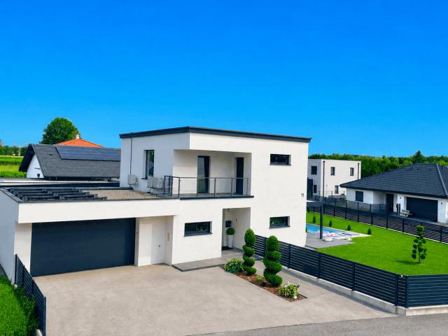 Exklusives, topausgestattetes, luxuriöses Haus PROVISIONSFREI und fast ohne BK !