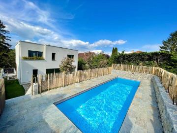 Exklusives Traumhaus im Grünen mit Fernblick & großem Pool am Kahlenberg Neubau