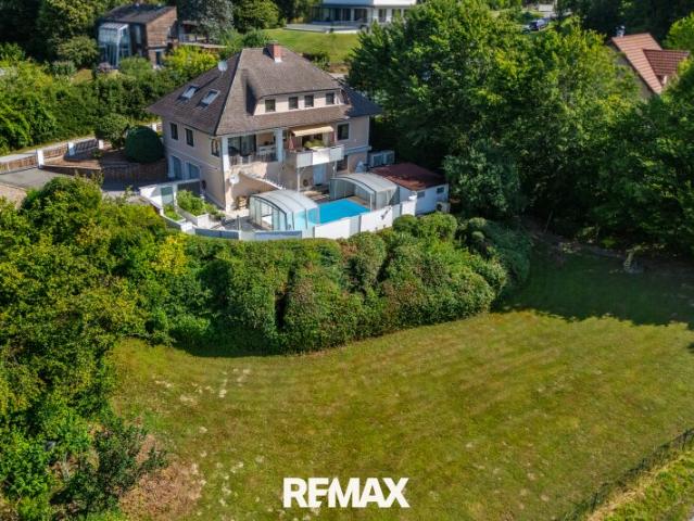 Exklusives Traumhaus mit Pool in begehrter Ruhelage in Grambach bei Graz