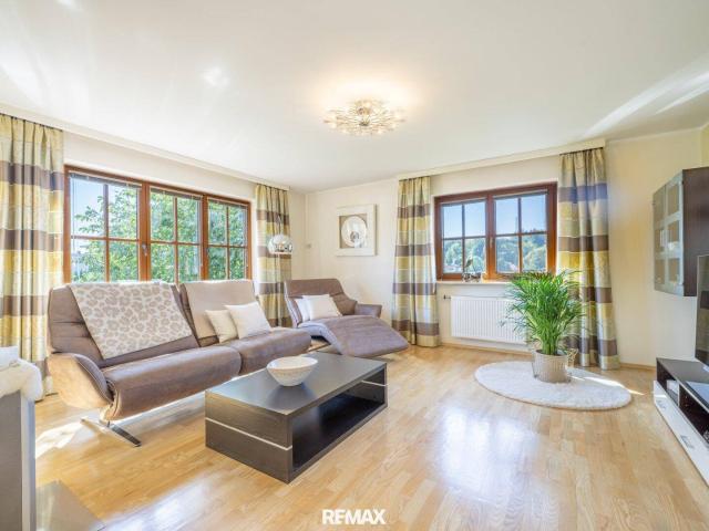 Exklusives Wohnambiente mit Privatgarten in Neumarkt am Wallersee