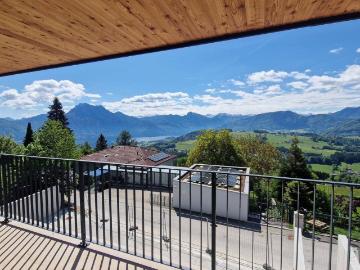 Einzigartiges Wohnen über dem Traunsee Erstbezug mit Panorama, Privatsphäre und Wellness