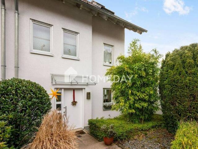 Exklusives Wohnen am Waldrand in Stuttgart Schönberg hochwertige DHH mit über 250 m² Nutzfläche