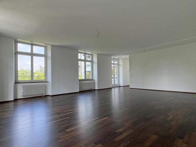 Exklusives Wohnen am Petersplatz: Grosszügige 3.5 Zimmerwohnung