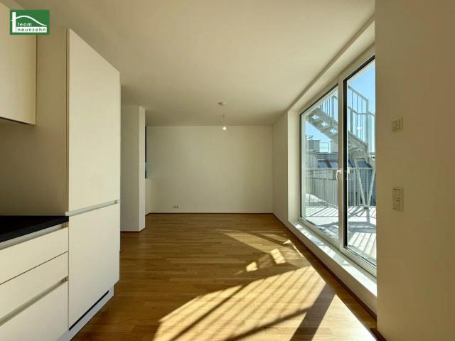Exklusives Wohnen: Genießen Sie das Leben in unserer hochwertigen Maisonette Dachgeschosswohnung!