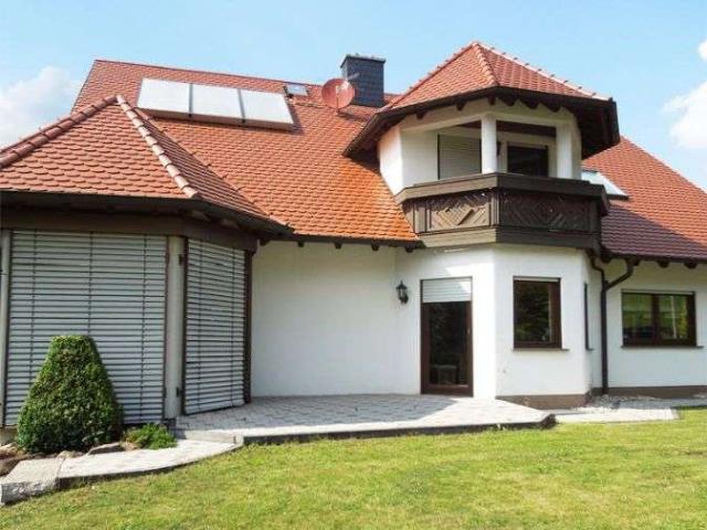 Exklusives Wohnen im Grünen – 450 m² Wohnfläche mit Wellnessbereich nahe Frankfurt