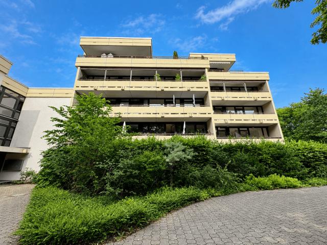 Exklusives Wohnen im Grünen – Großzügige 3 Zimmer Wohnung mit großem Balkon und Wohlfühlcharakter