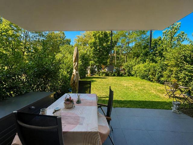 Exklusives Wohnen im Grünen hochwertige 3Zim. Wohnung mit Garten