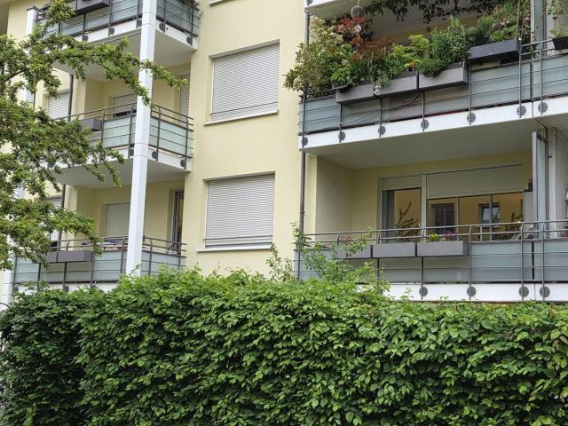 Exklusives Wohnen im Grünen – Provisionsfreie 2 Zimmer Wohnung in Top Lage