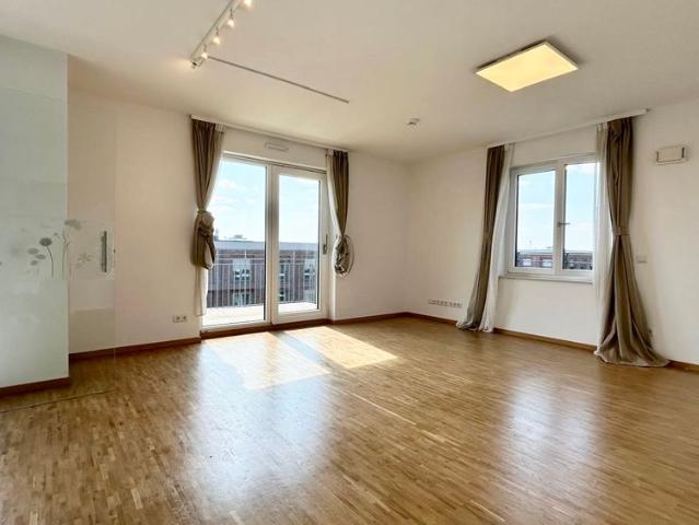 Exklusives Wohnen in der Dresdner Hafencity – 4 Zimmer mit traumhaftem Elbblick