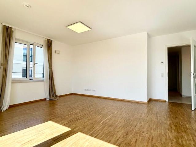 Exklusives Wohnen in der Dresdner Hafencity – 4 Zimmer mit traumhaftem Elbblick