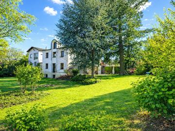 Exklusives Wohnen in Hietzing – Großzügiges Haus mit Gartenidylle und Privatsphäre | ZELLMANN IMMOBILIEN