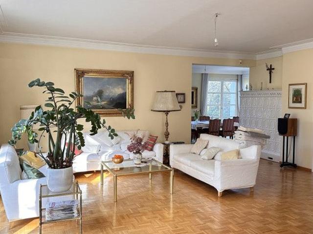 Exklusives Wohnen in Hietzing – Großzügiges Haus mit Gartenidylle und Privatsphäre | ZELLMANN IMMOBILIEN