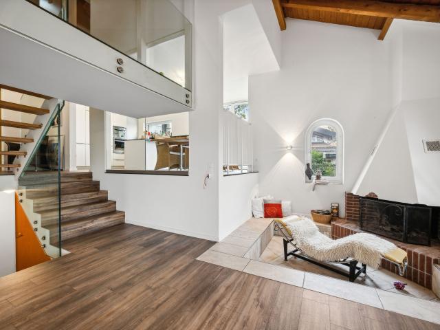 Exklusives Wohnen mit Aussicht: Einfamilienhaus mit Einliegerwohnung