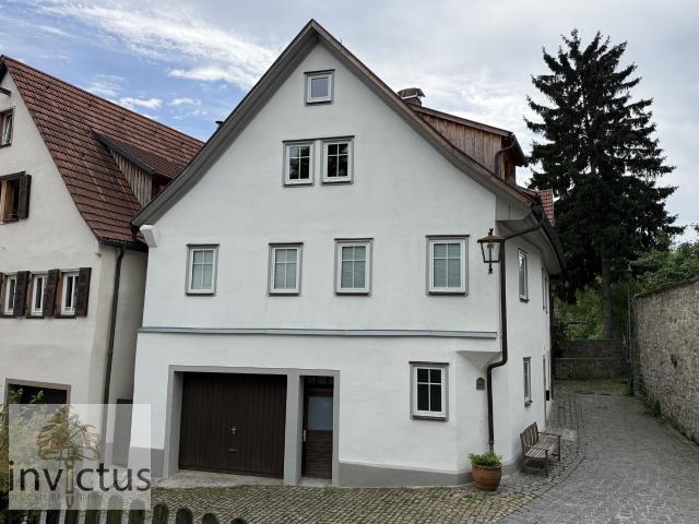 Exklusives Wohnen mit Geschichte – hochwertig saniertes Altstadthaus