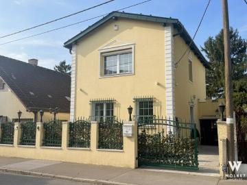 Reserviert Exklusives Wohnen mit Pool und Wintergarten I Großzügiges Einfamilienhaus in ruhiger Lage nahe Wienerberg I 1120 Wien