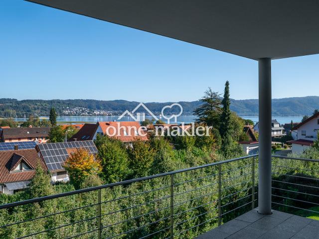 Exklusives Wohnerlebnis mit Seesicht: Barrierefreies Refugium in Bestlage von Bodman