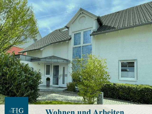Exklusives Wohnhaus mit Gewerbeanbindung