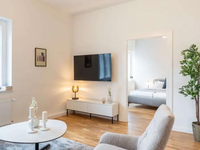 Exklusives 2 Zimmer Apartment im grünen Zehlendorf – möbliert & bezugsfertig