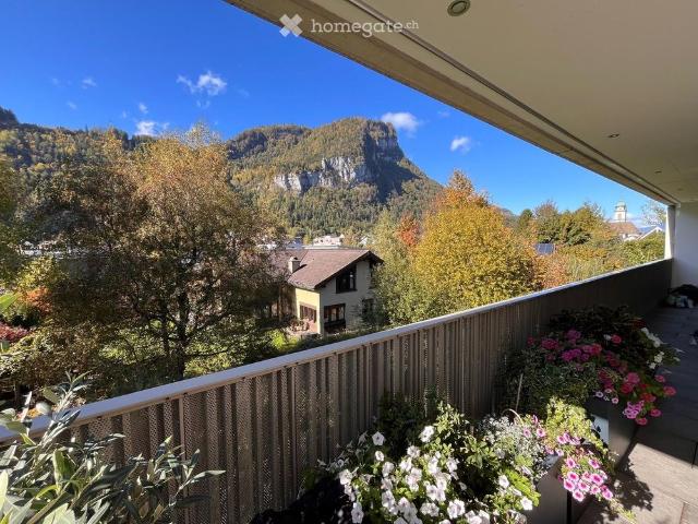 Exklusives 4.5 Zi. Familienparadies: Moderne Architektur, High Tech Smart Home & Panoramablick