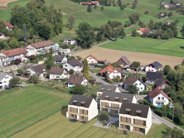 Exklusives 6.5 Zimmer Neubau Reiheneinfamilienhaus B.1 mit hochwertigem Ausbau Oberkulm AG